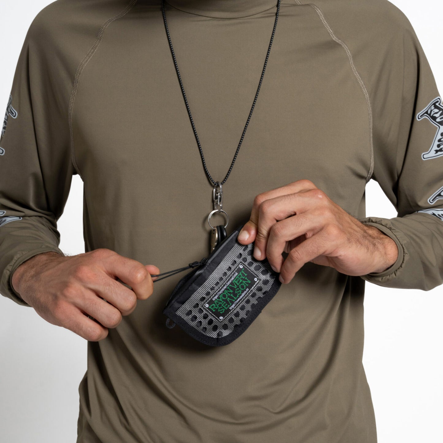 Sealson & Rayon Vert – Mesh Wallet Khaki - UHMWPE / Ecopak™